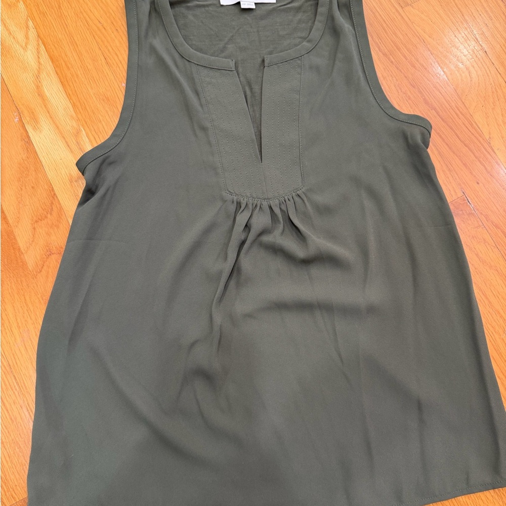 LOFT Dark Green sleeveless Top